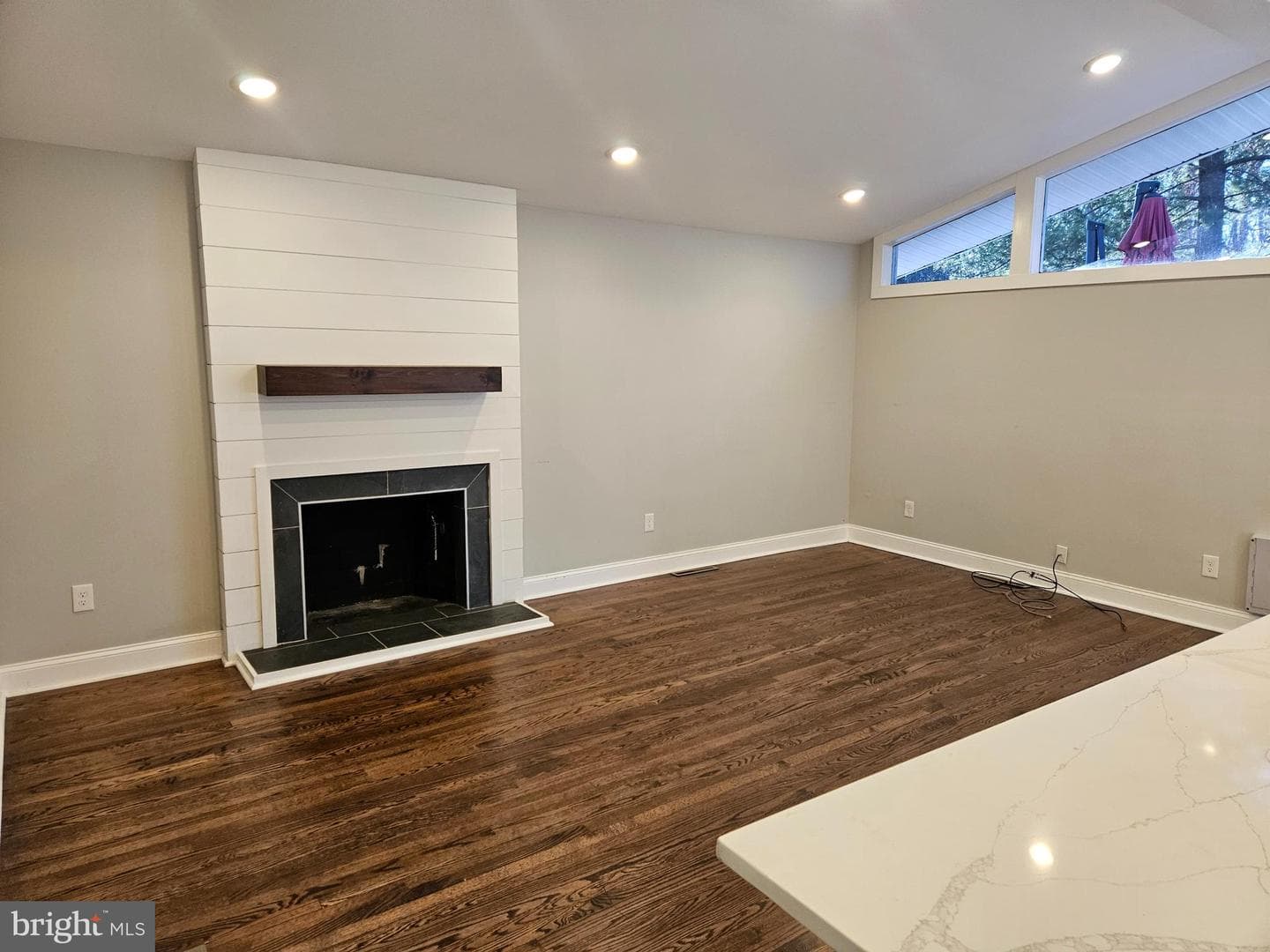 7913 Hilltop Avenue photo 4