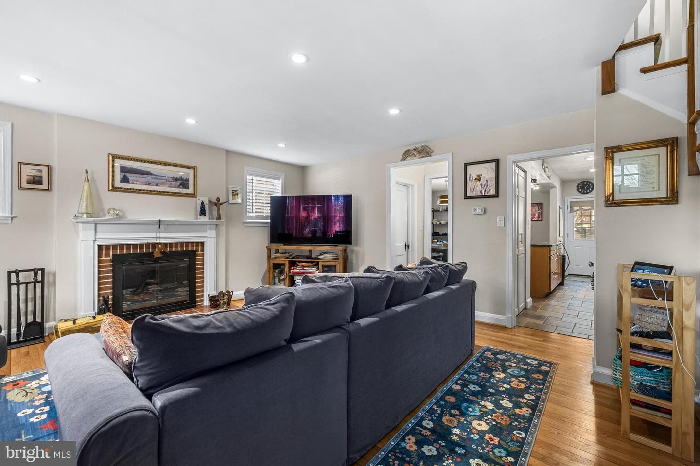 6447 Blenheim Road photo 6