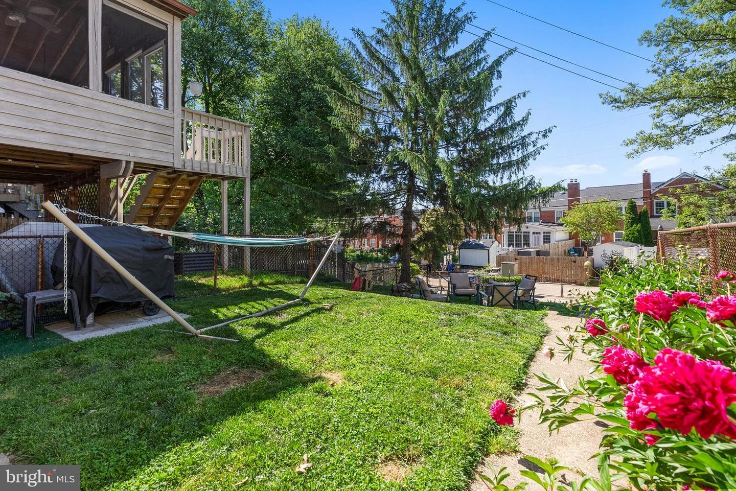 1569 Doxbury Road photo 38