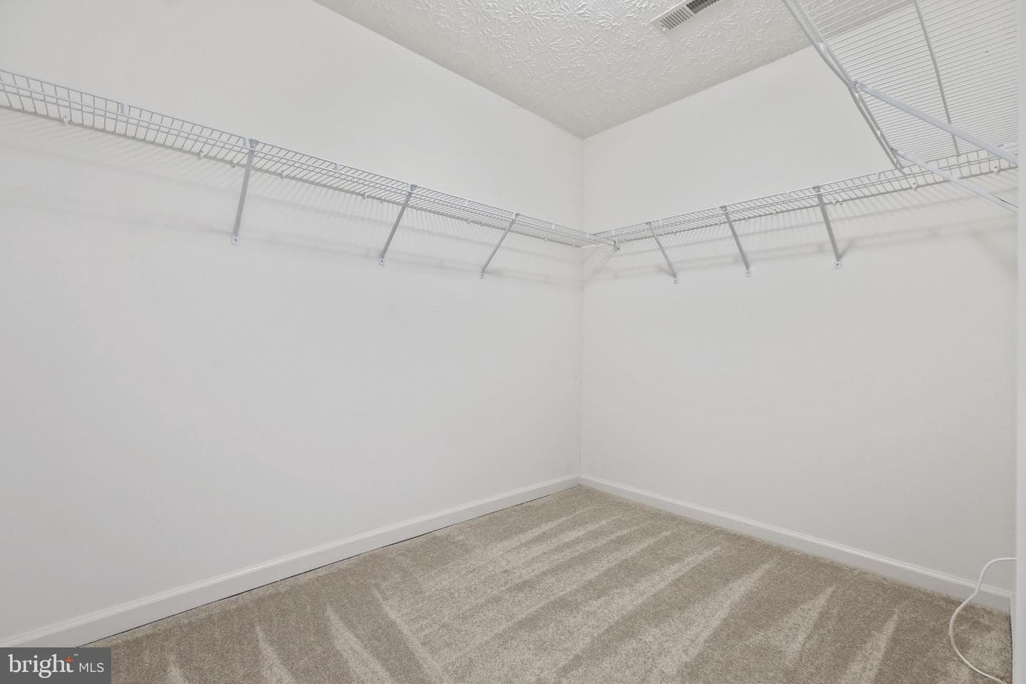 5209 Abbeywood Court photo 14