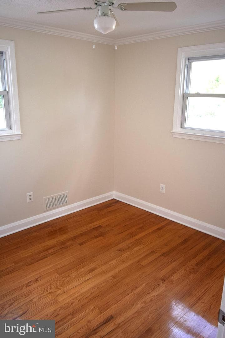 1354 Sudvale Road photo 9