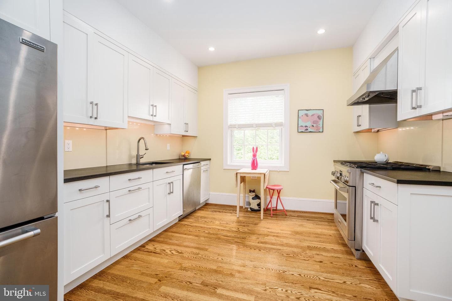 4 Farview Road photo 9