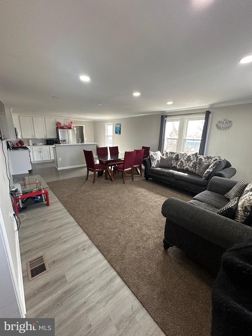 4427 Annapolis Road photo 8