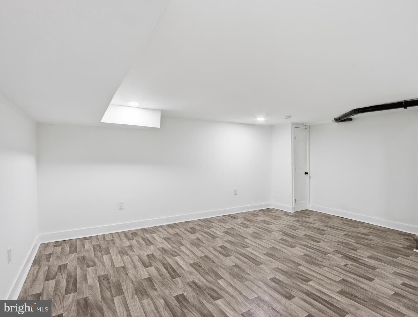 8653 Hoerner Avenue photo 28