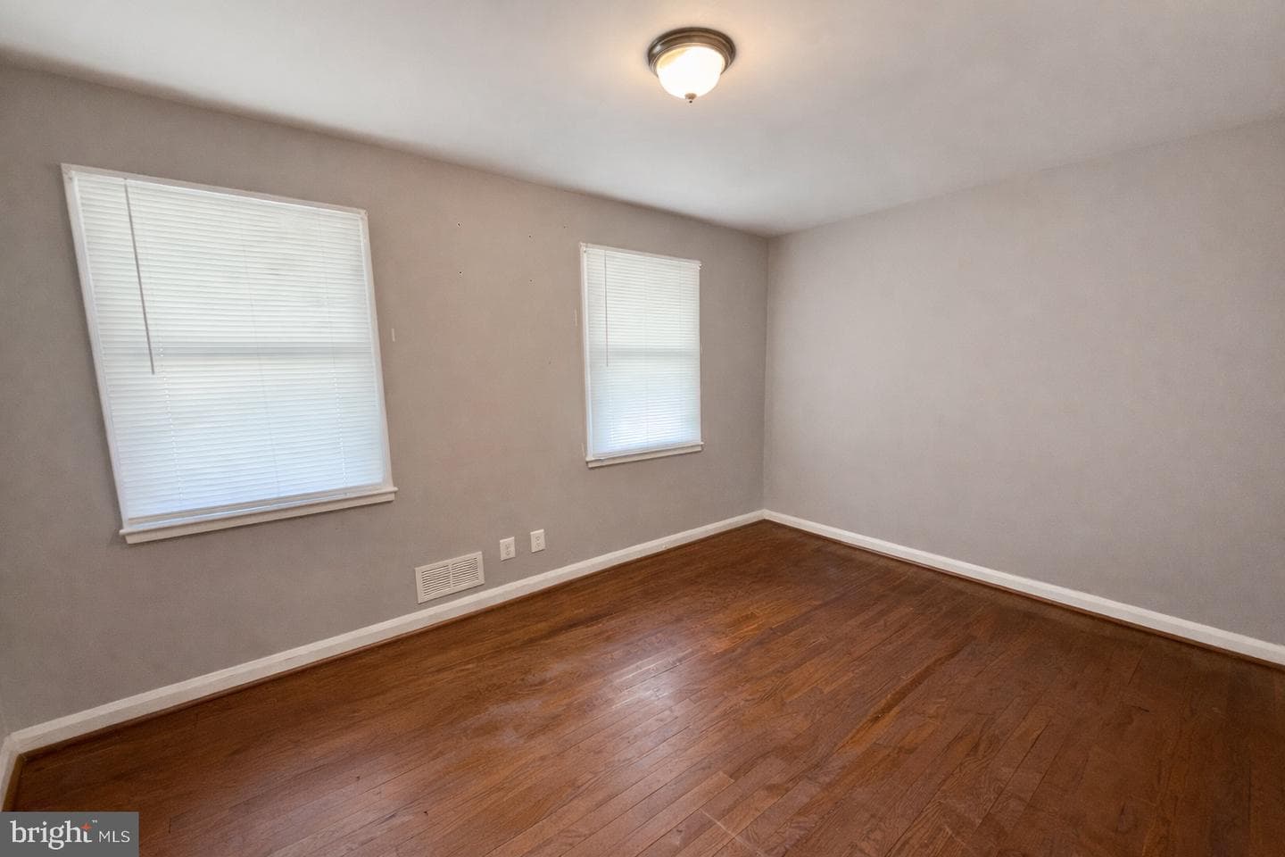 3325 McShane Way photo 17