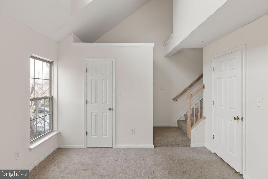 9823 Sherwood Farm Road photo 13