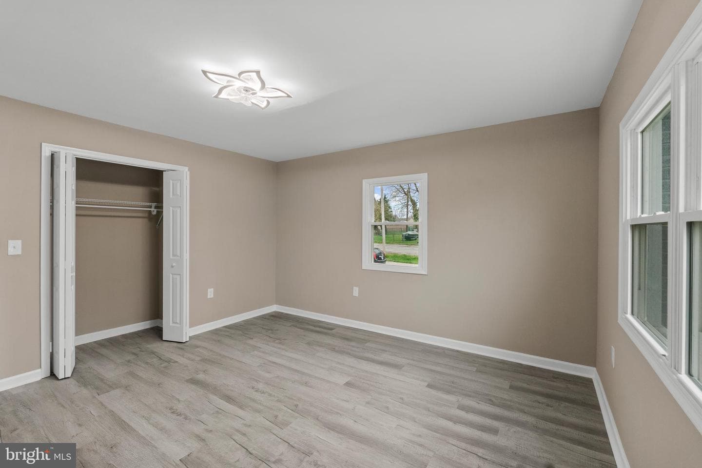 2901 Michigan Avenue photo 18