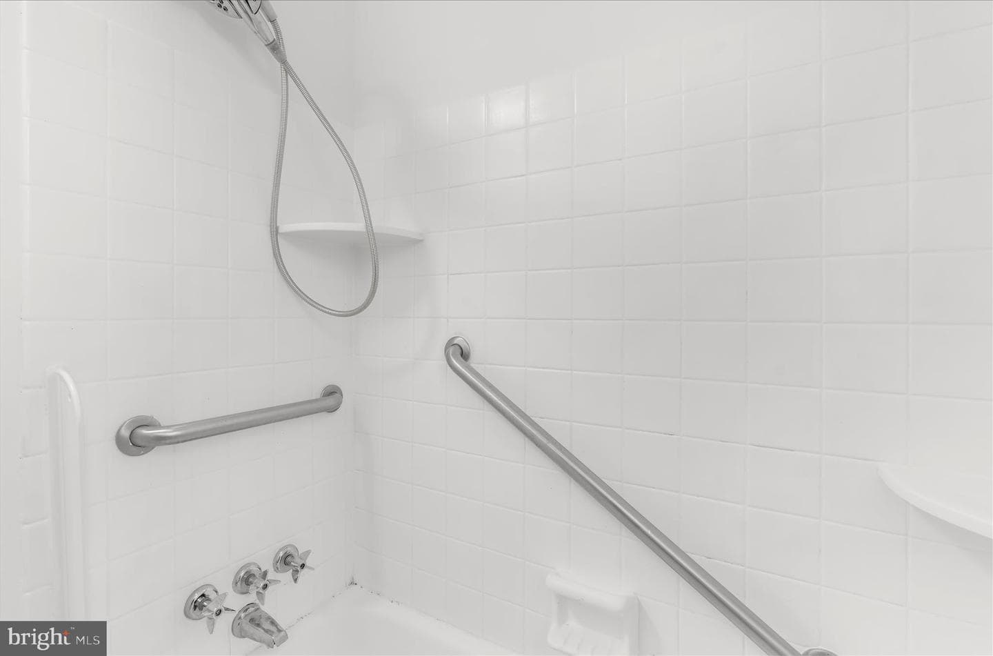 5114 Shelbourne photo 21