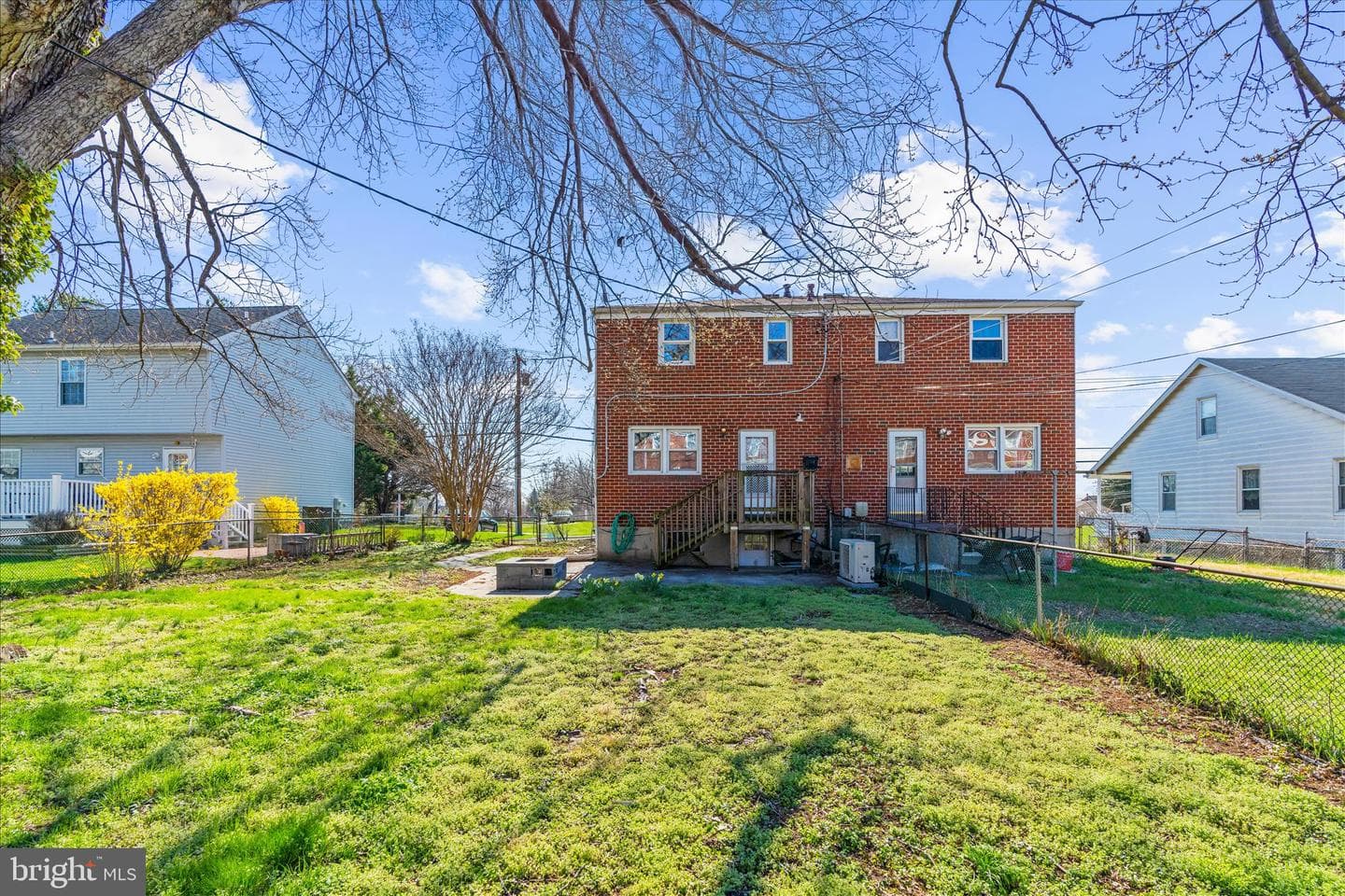5114 Shelbourne photo 33