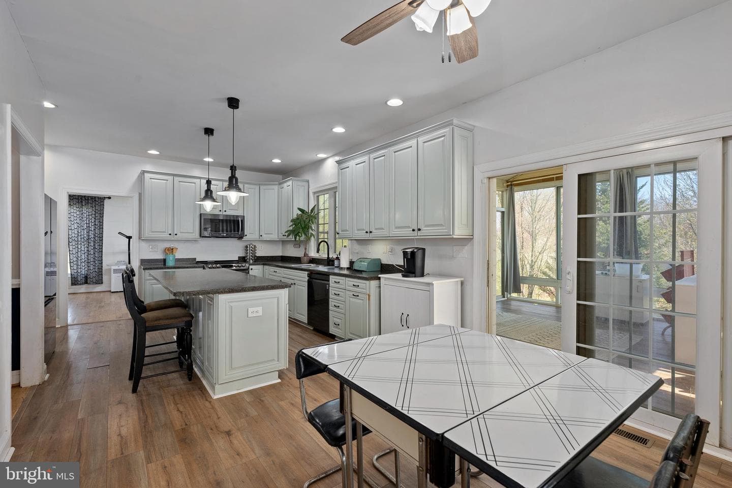 4525 Beckleysville Road photo 14