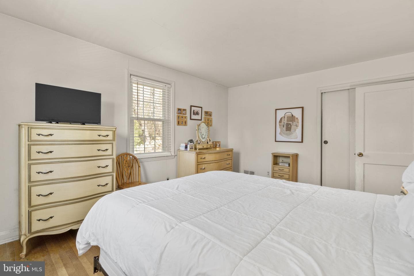 7413 Stanmore Court photo 18