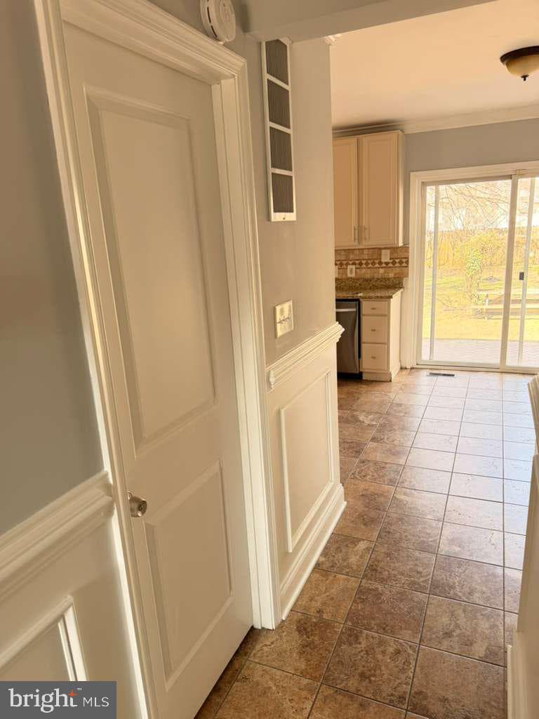 6750 Railway Avenue photo 48