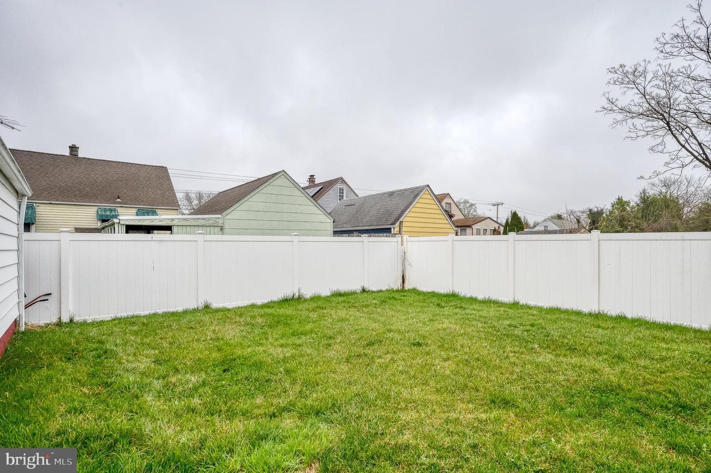 94 Avalon Avenue photo 56
