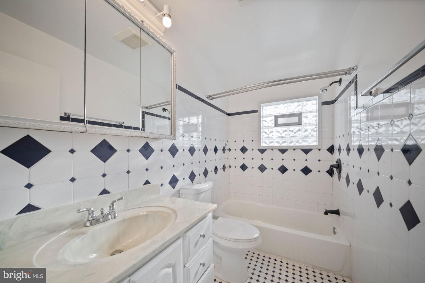 8505 Kings Ridge Road photo 13