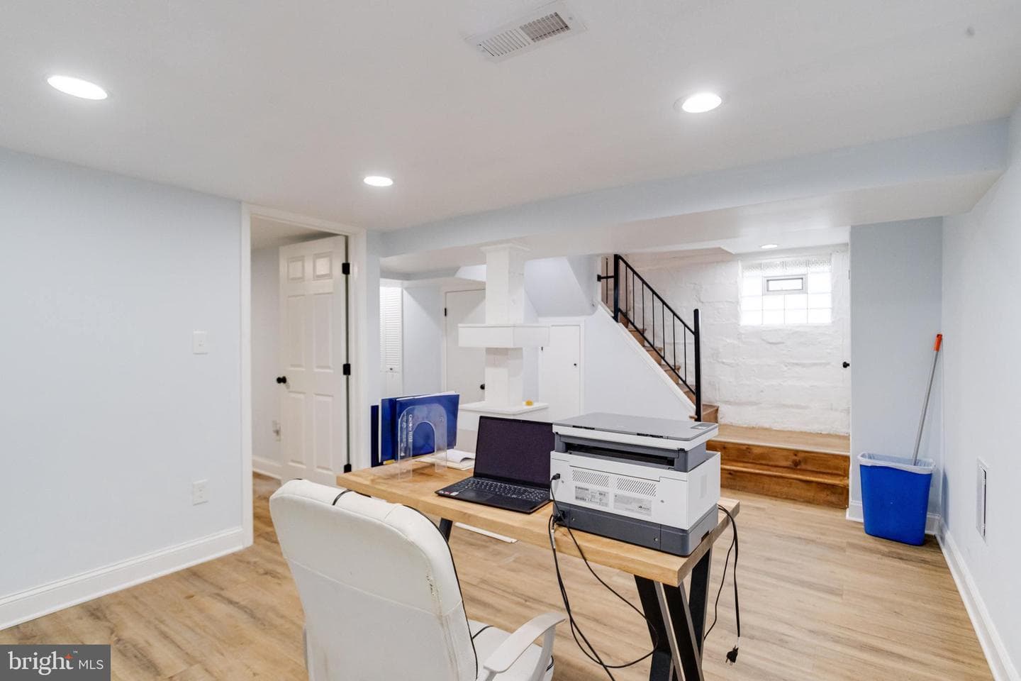 7932 Philadelphia Road photo 32