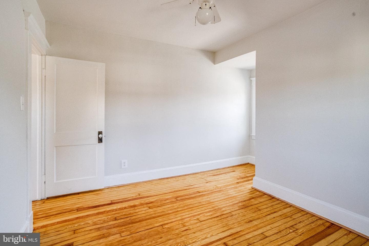 1813 Portship Road photo 37