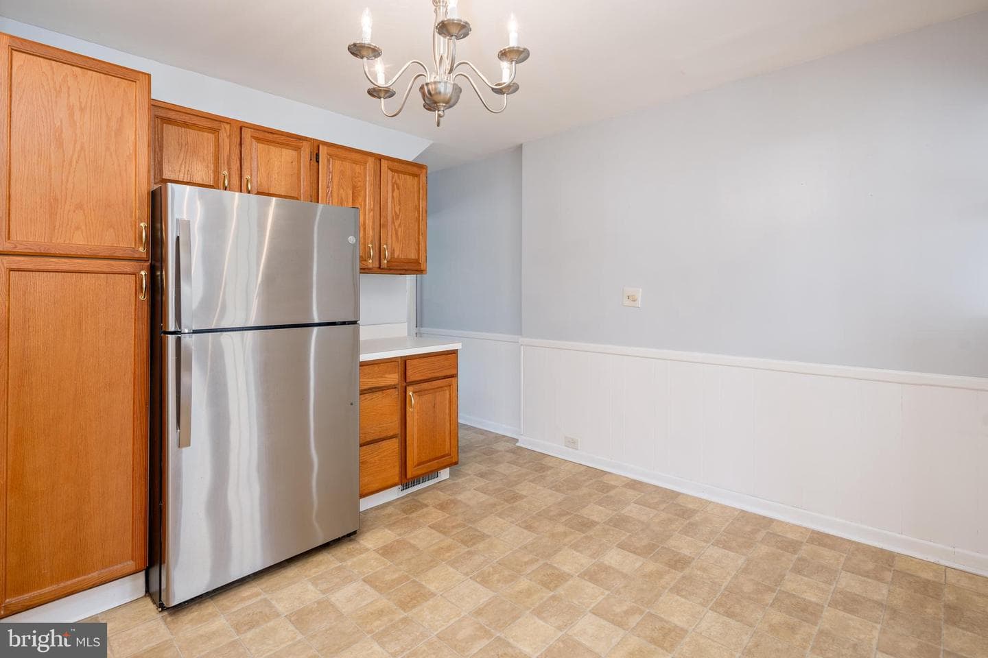 8546 Oakleigh Road photo 11
