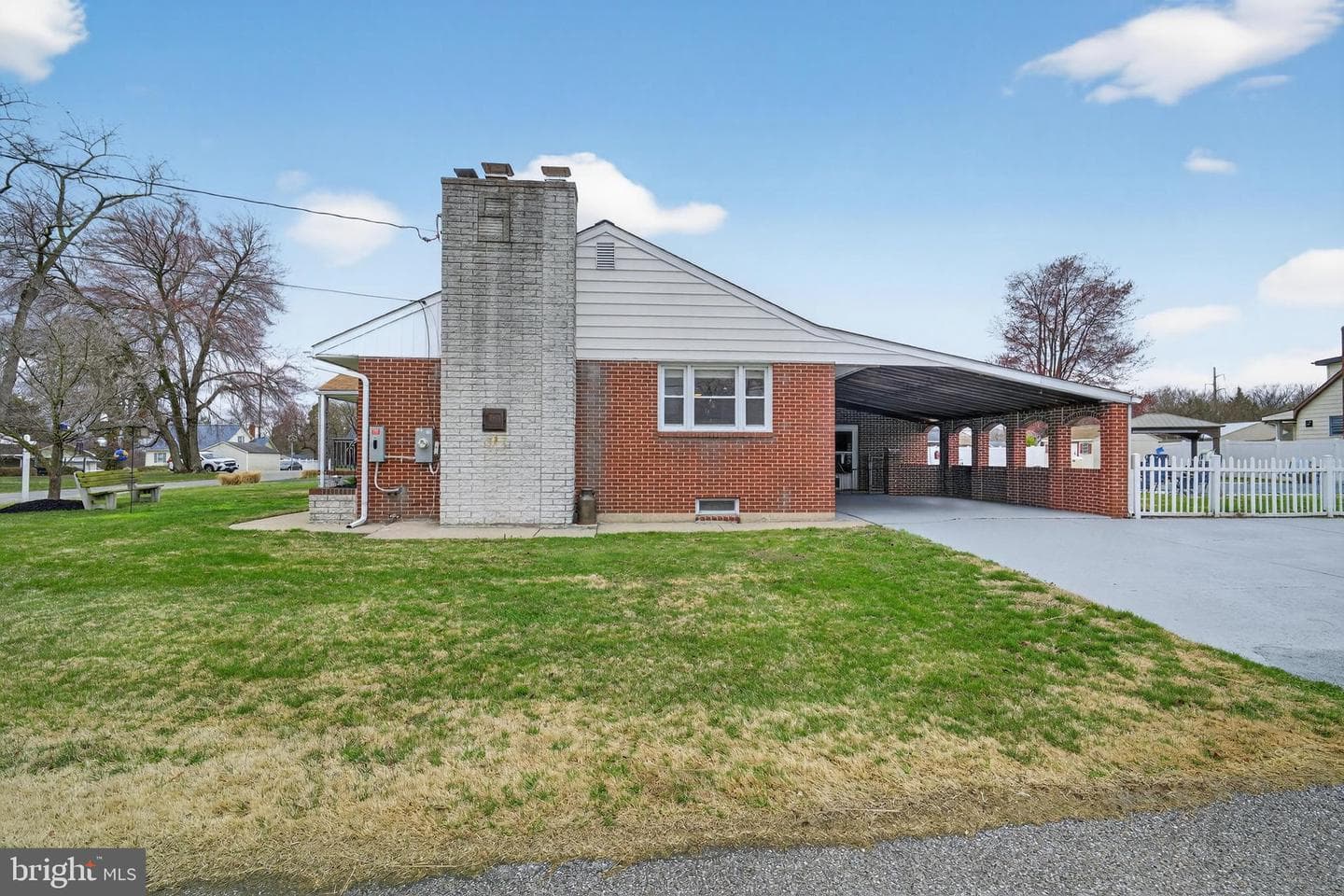 804 Pineview Place photo 8