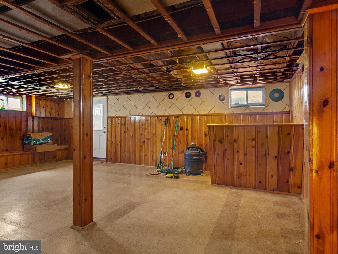 2825 Erie Avenue photo 23