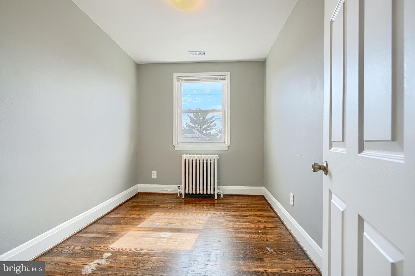 2504 Liberty Parkway photo 19