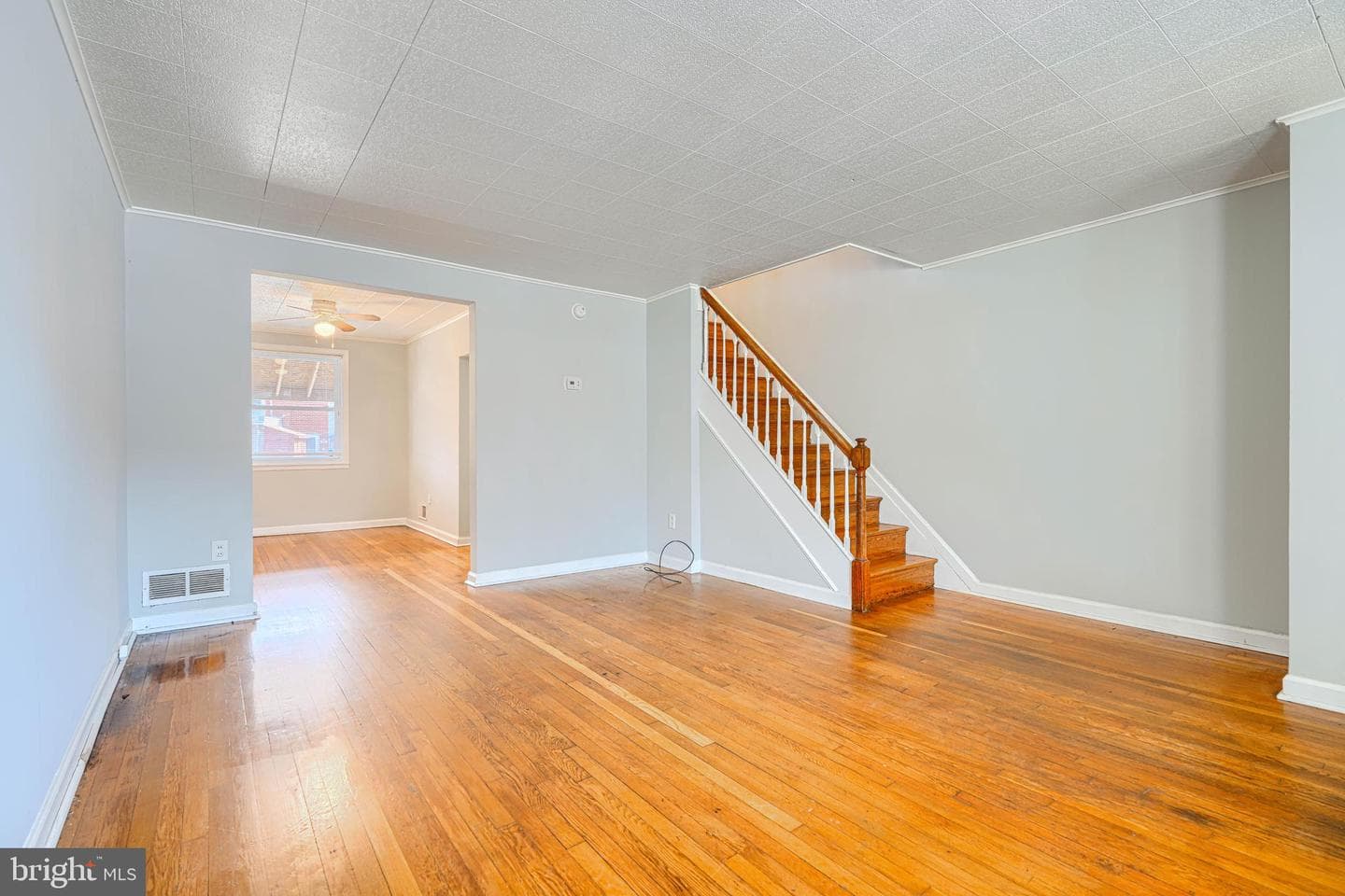 2073 Jasmine Road photo 3