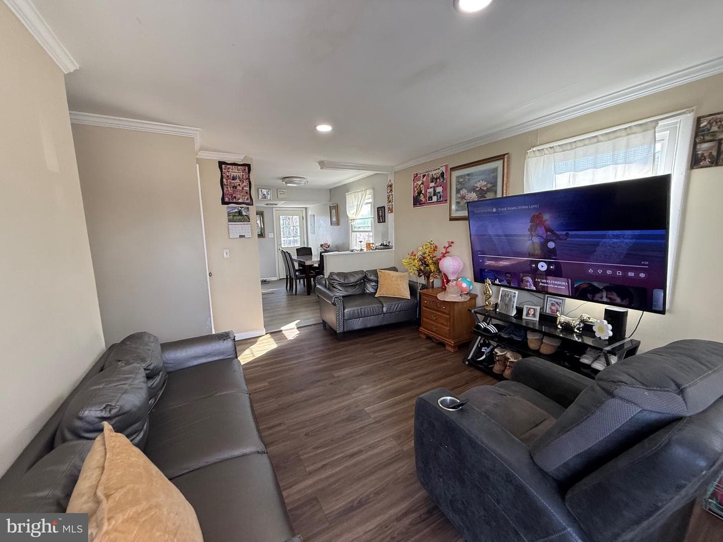 109 Tollgate Road photo 2