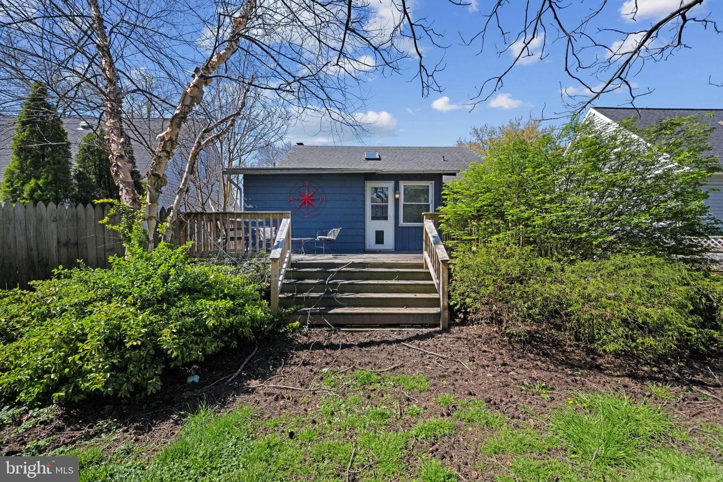 604 College Avenue photo 35