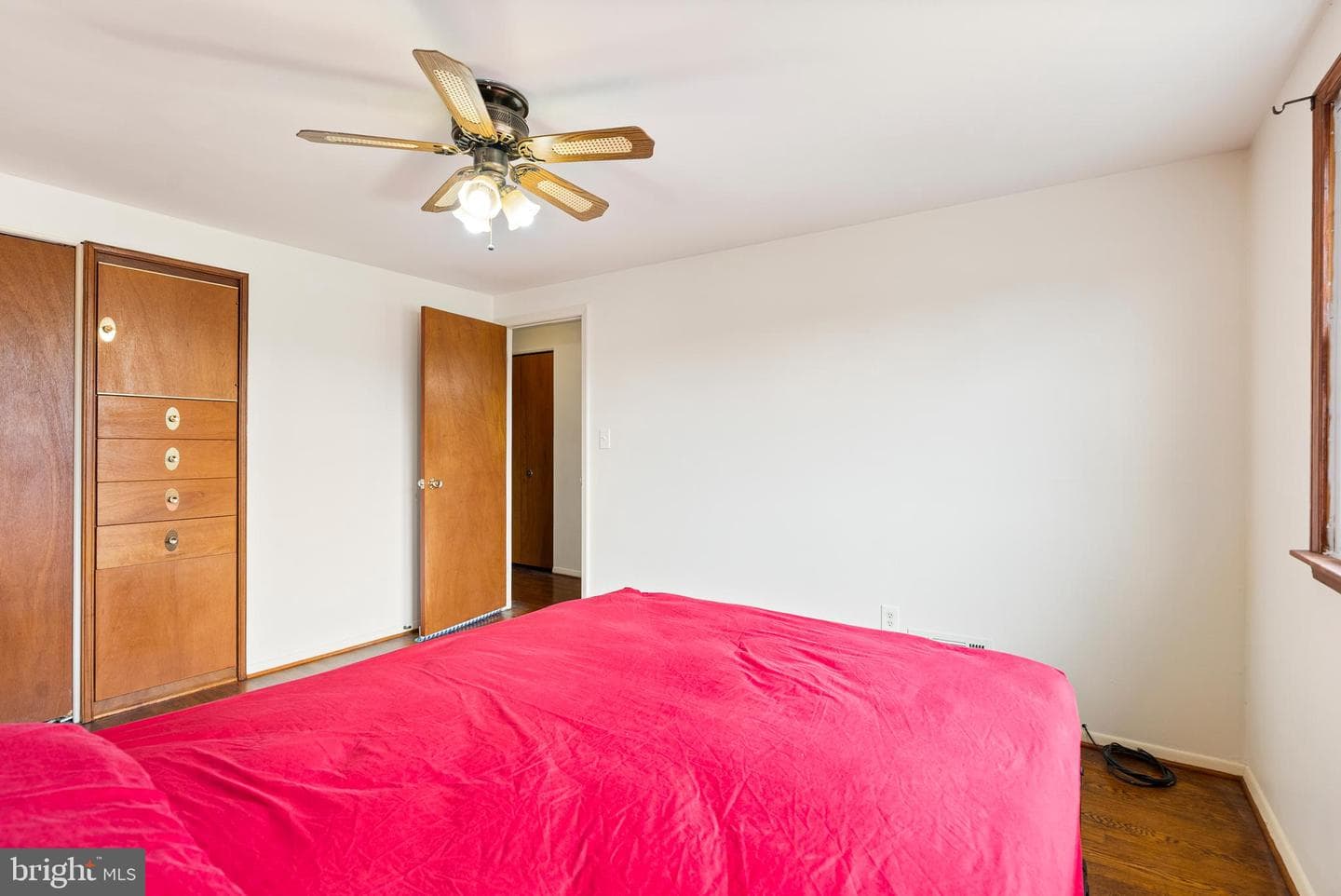 1041 Foxwood Lane photo 25