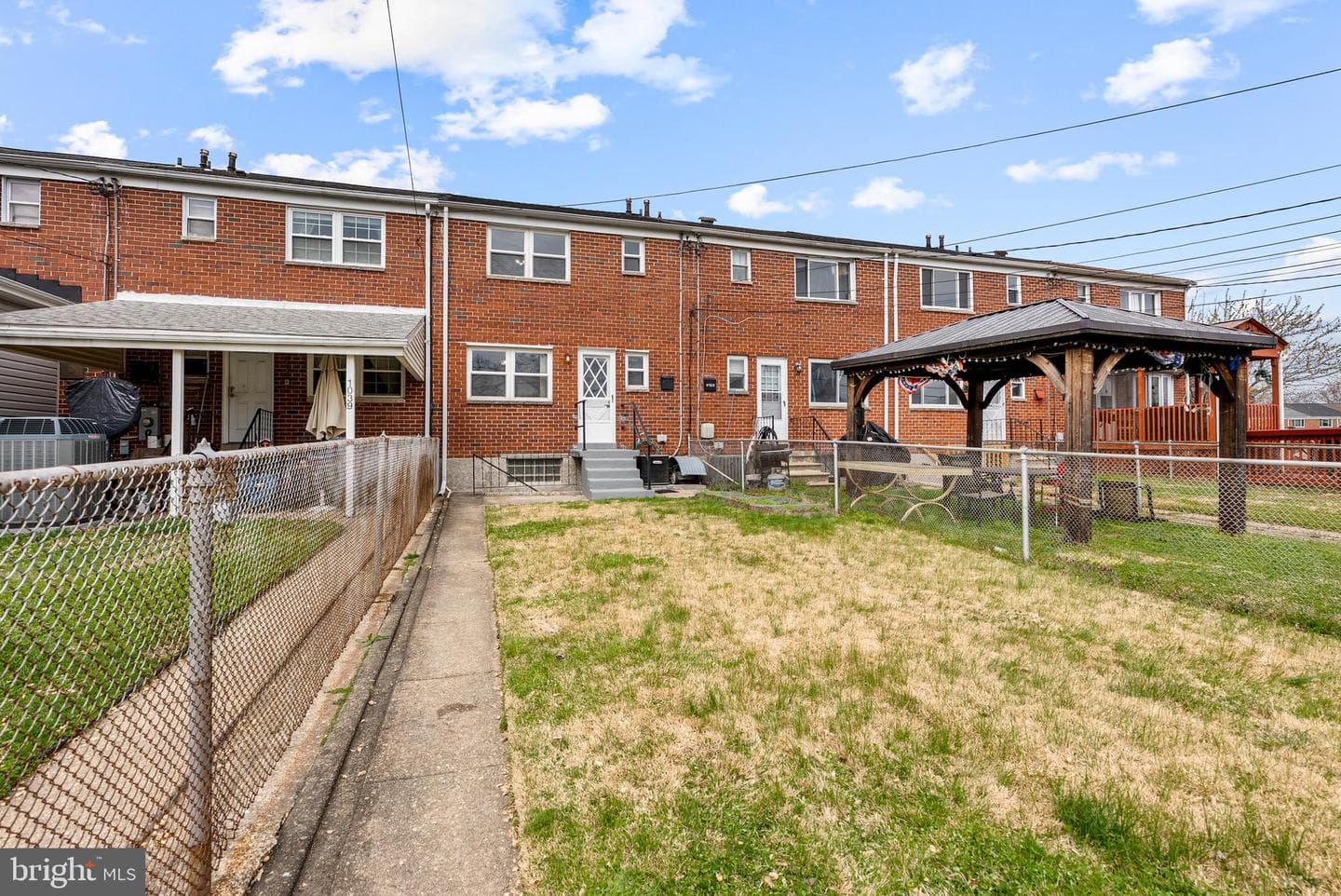 1041 Foxwood Lane photo 43