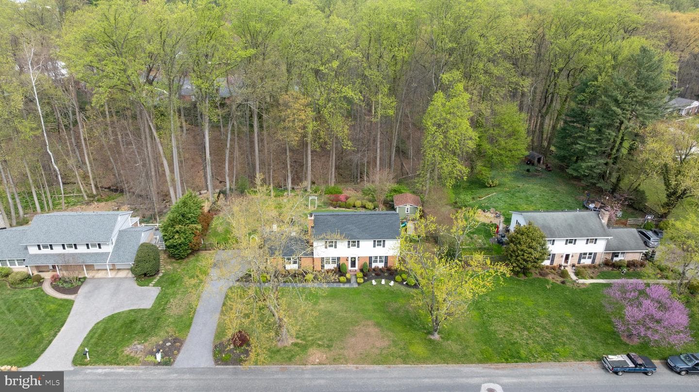 1114 Valewood Road photo 42