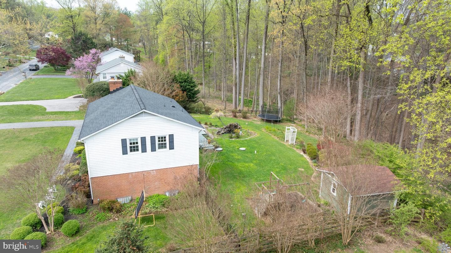 1114 Valewood Road photo 43
