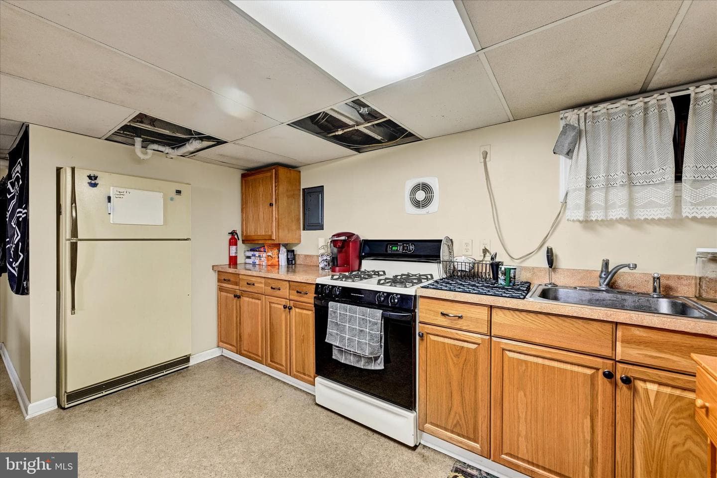 4630 Magnolia Avenue photo 25