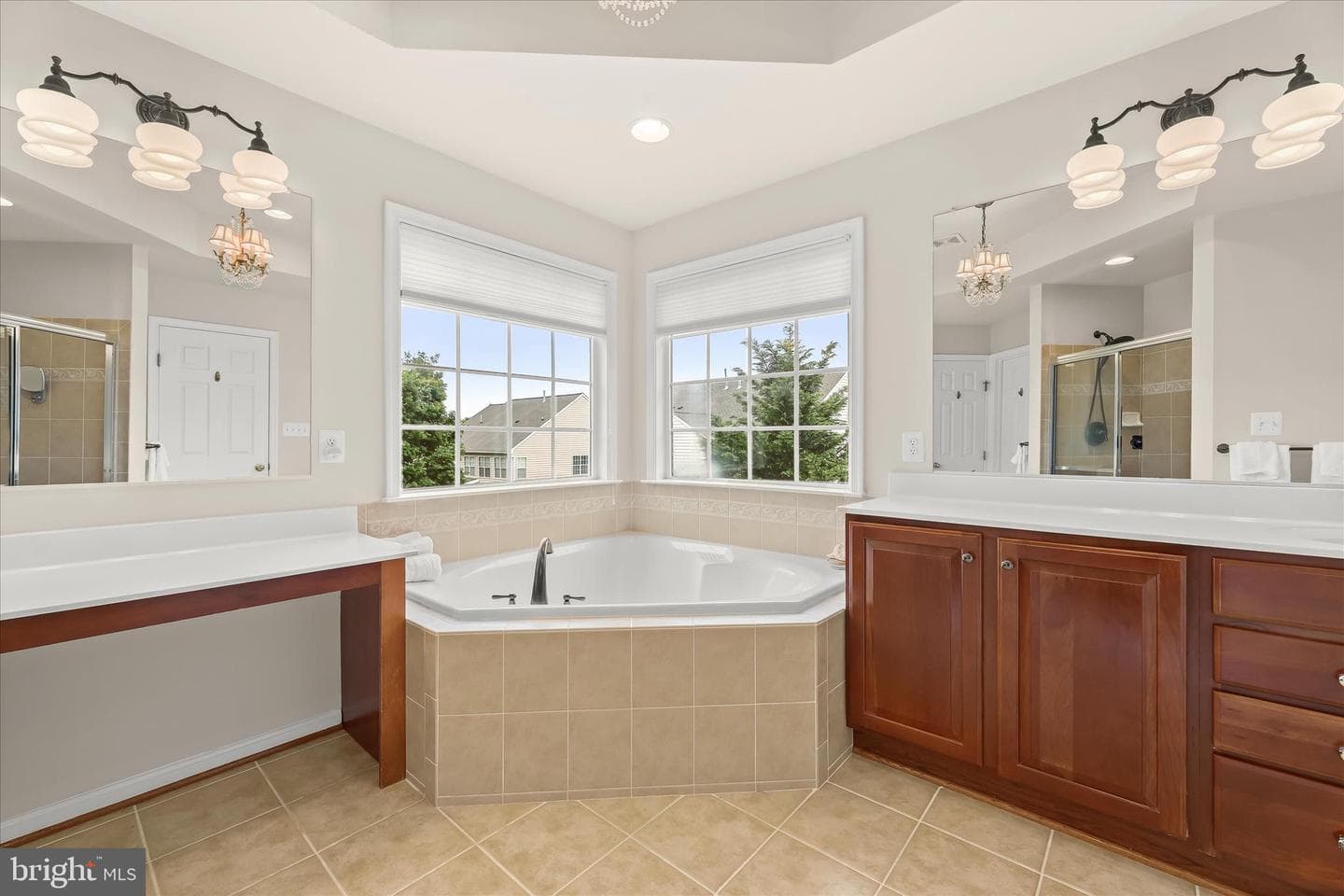 2035 Myrtlewood Road photo 32