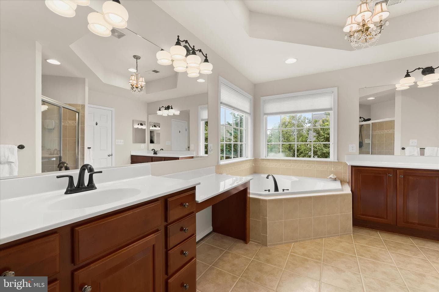 2035 Myrtlewood Road photo 33