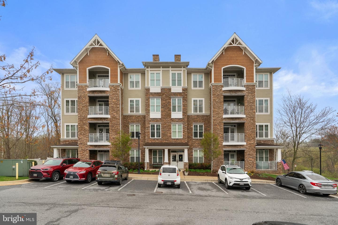 17 Clay Lodge Lane #304