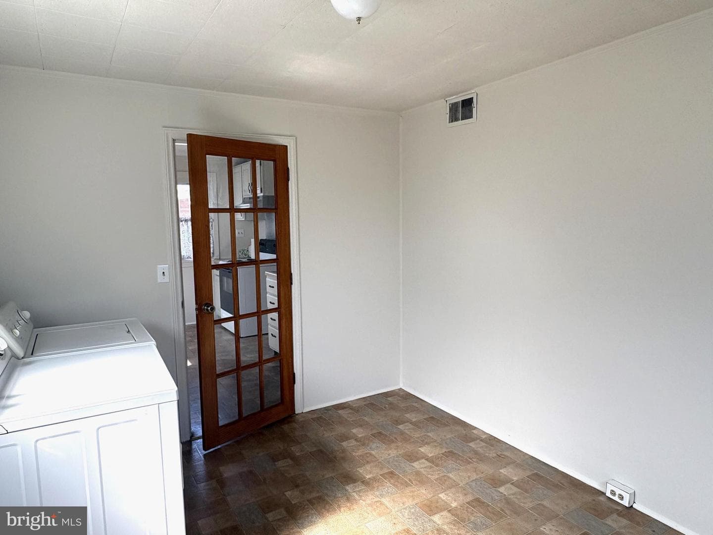 115 Compass Road photo 12