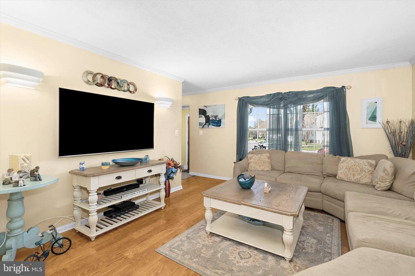 9311 Sea Horse Court photo 5