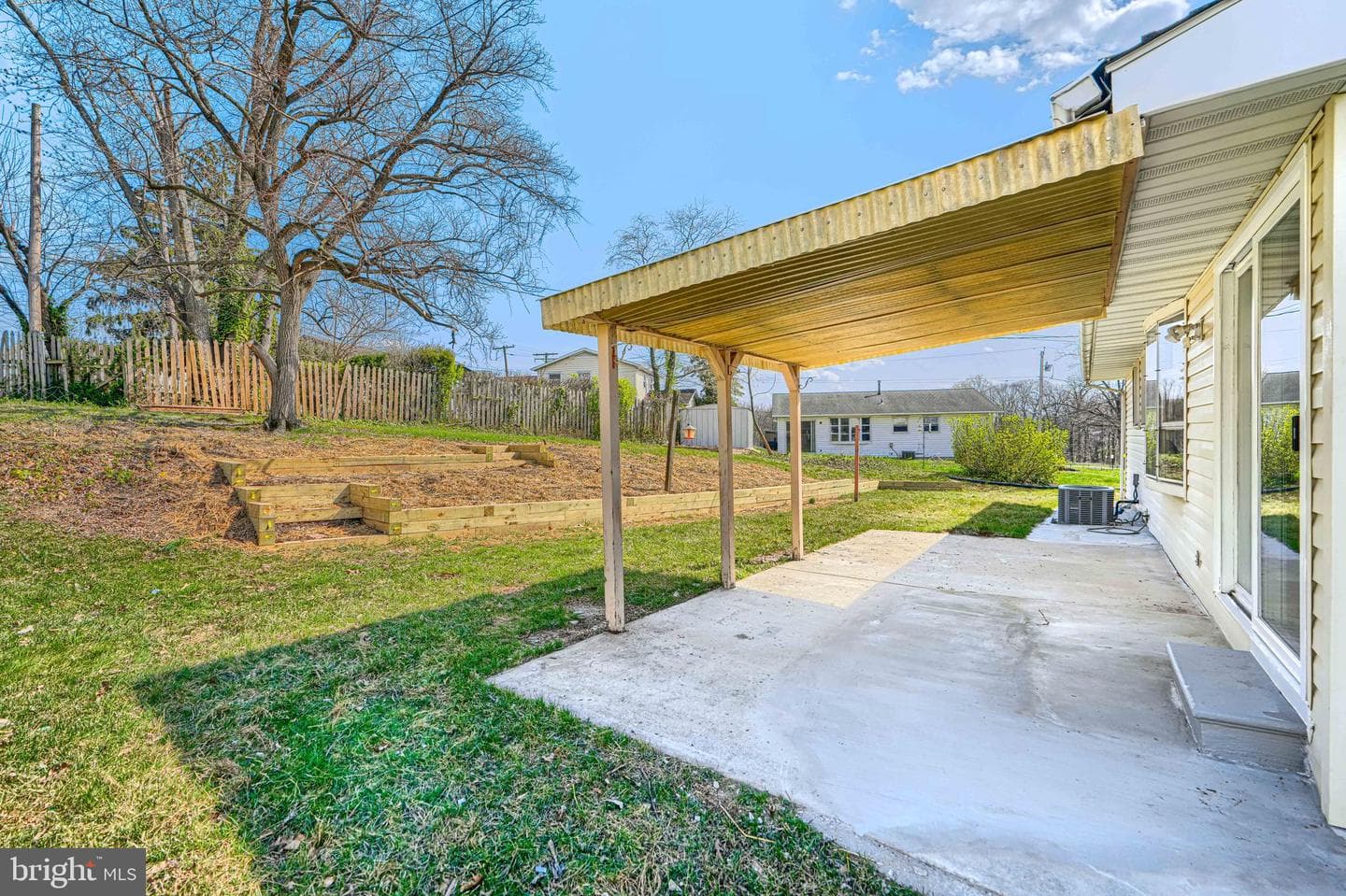 1741 Ellinwood Road photo 39