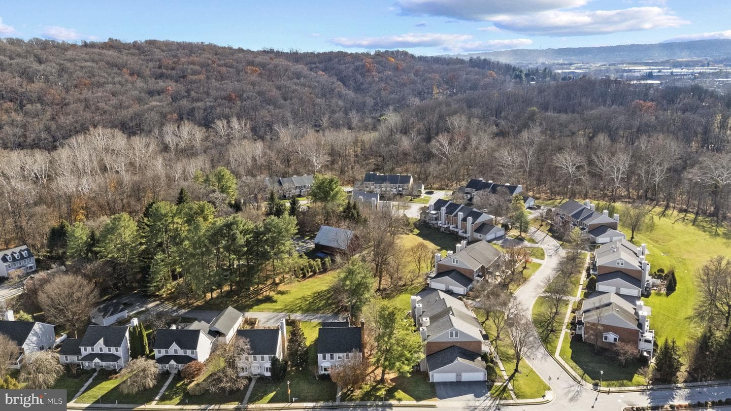 219 Ashland Road photo 64