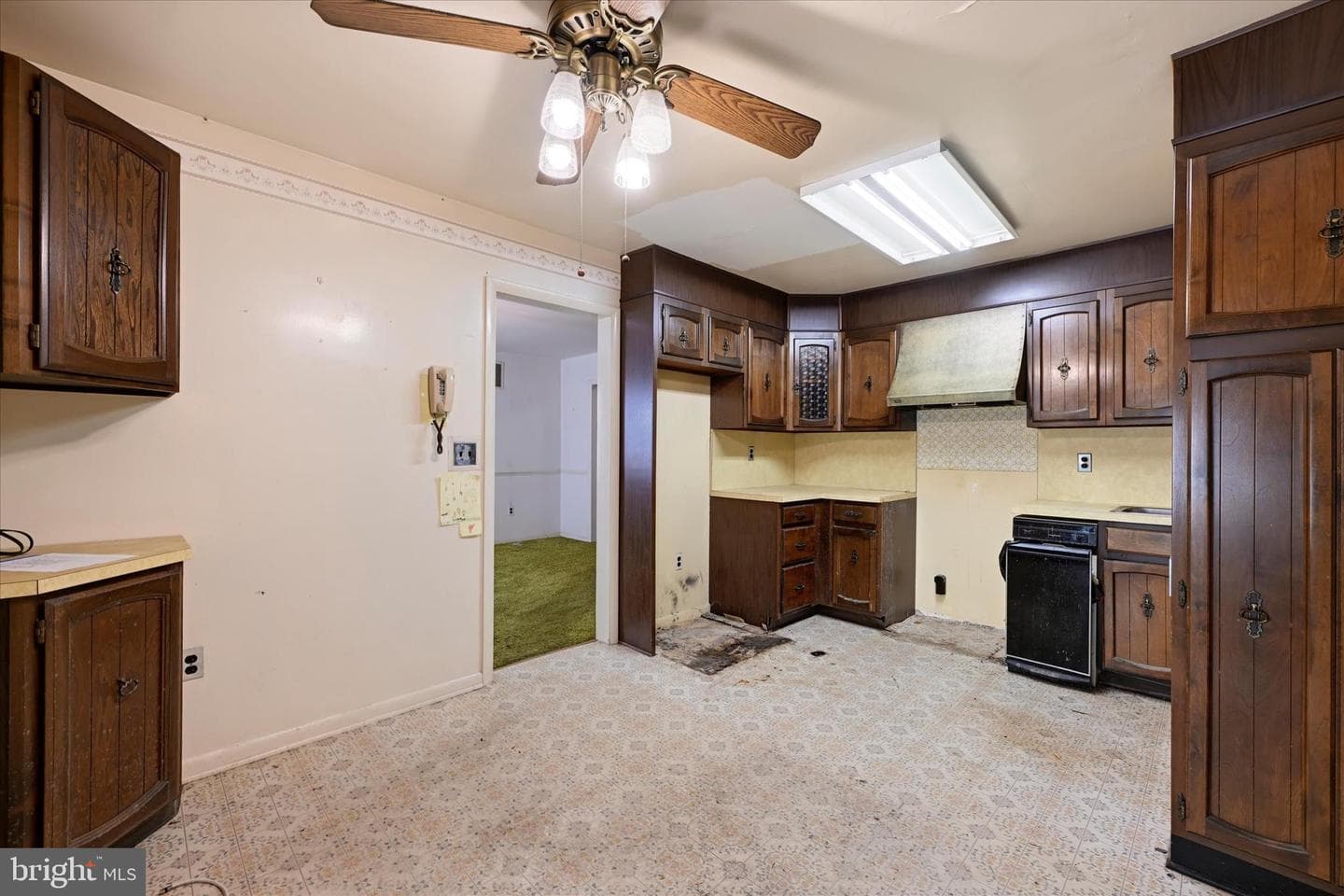 4302 Manorwood Drive photo 10