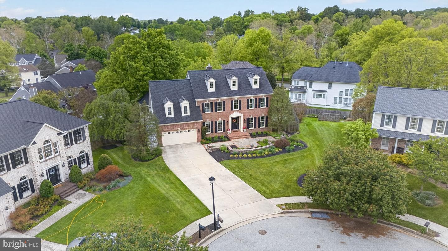 23 Eastport Court photo 2
