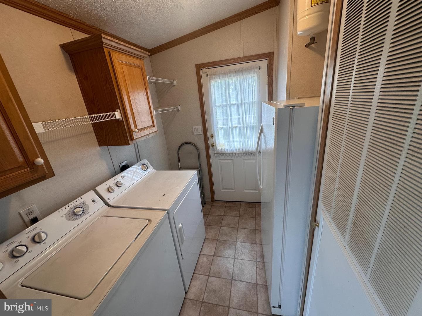3203 Honeysuckle Lane photo 24