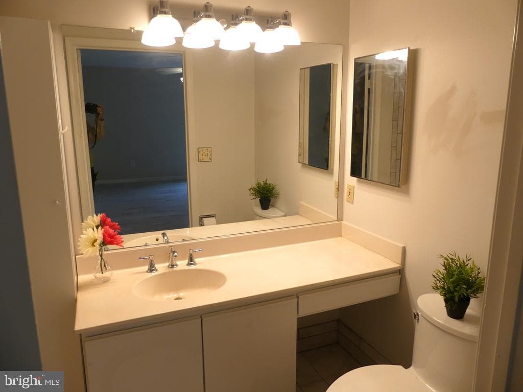 14206 Dove Creek Way #103 photo 17