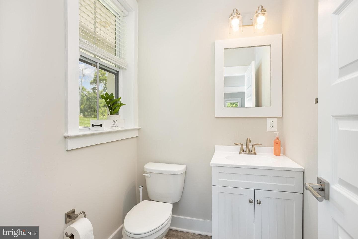 1311 Corbett Road photo 11