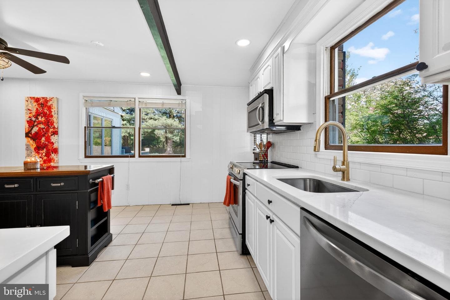 264 E Padonia Road photo 18