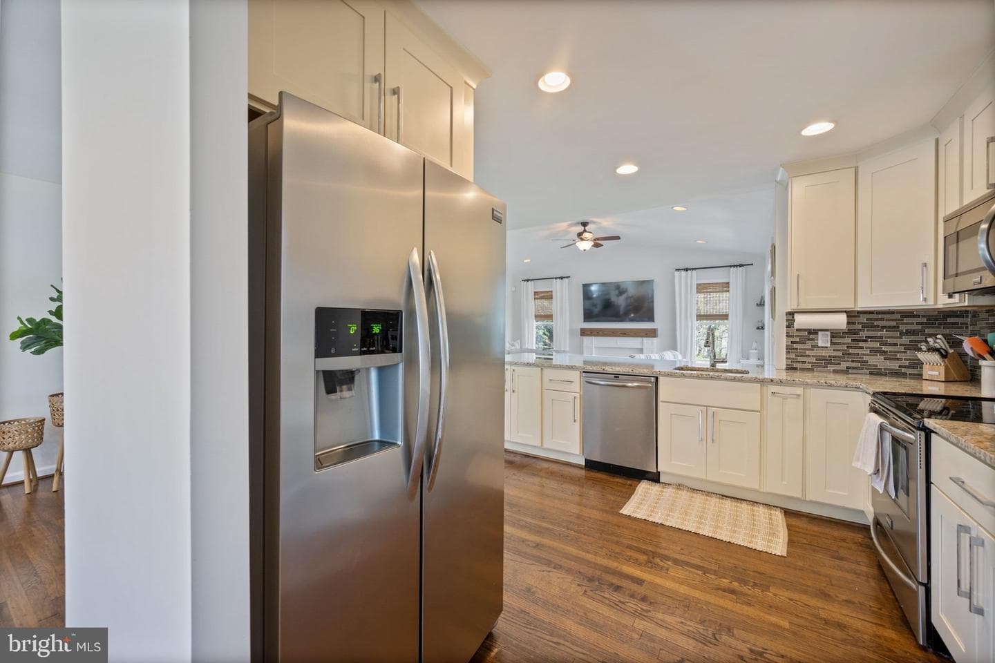 6 Pickett Road photo 17