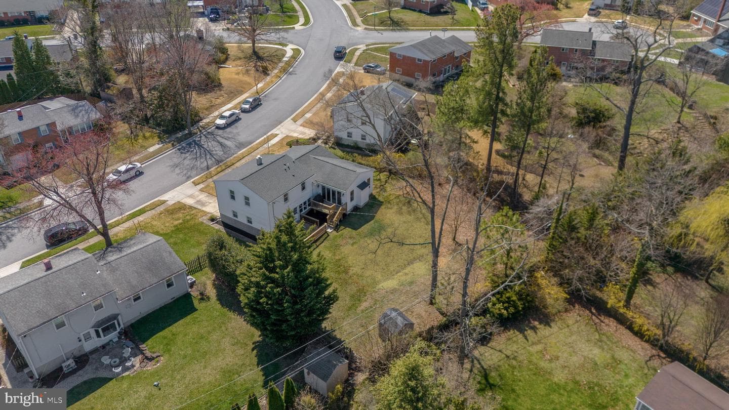 6 Pickett Road photo 49