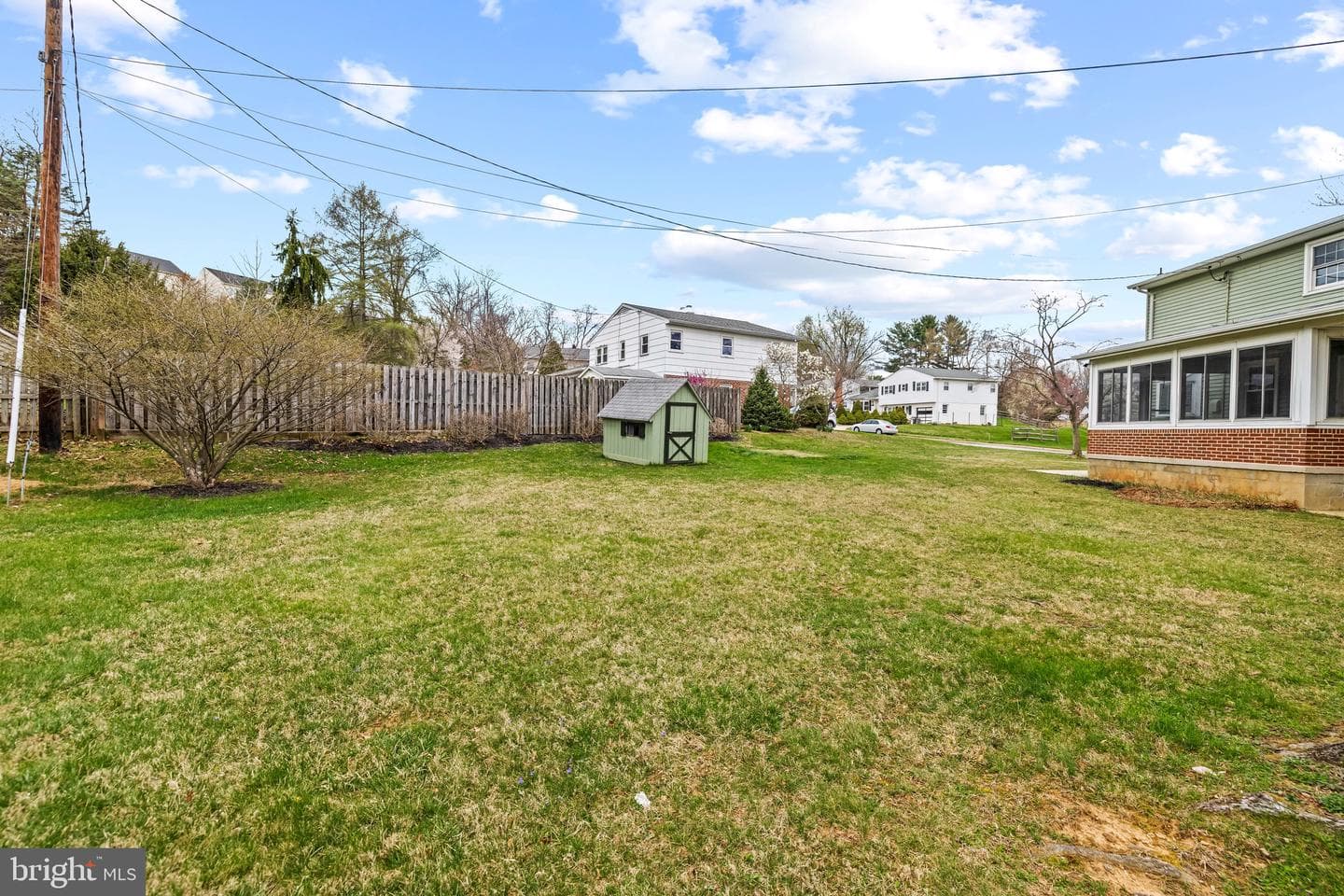 8620 Valleyfield Road photo 41