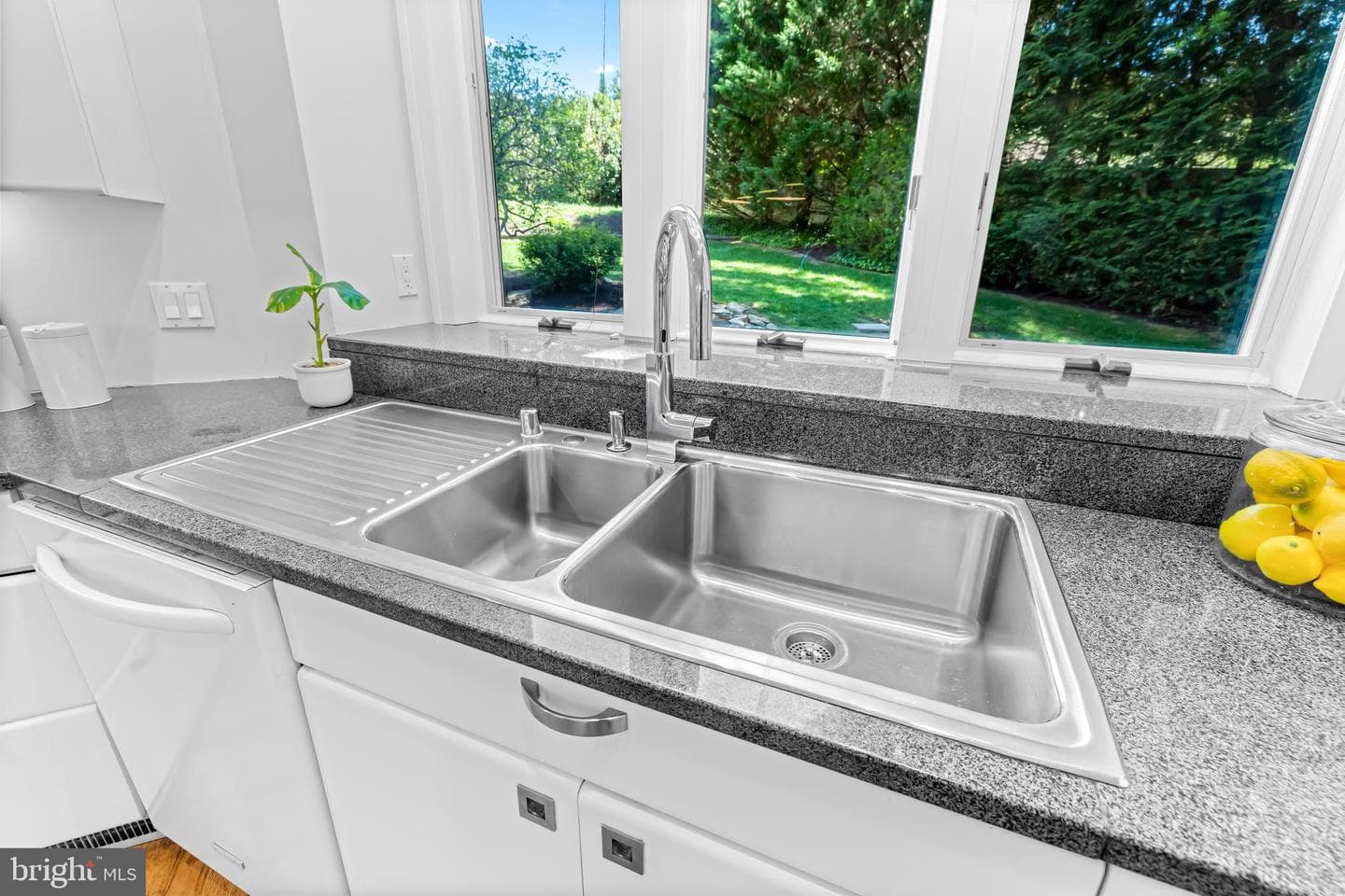 1216 Berwick Road photo 35