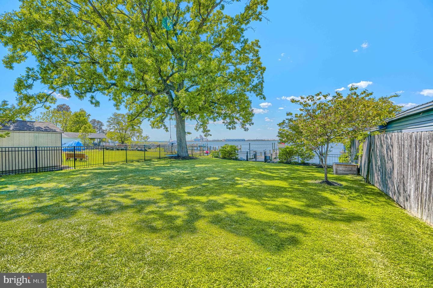 9128 Todd Avenue photo 77